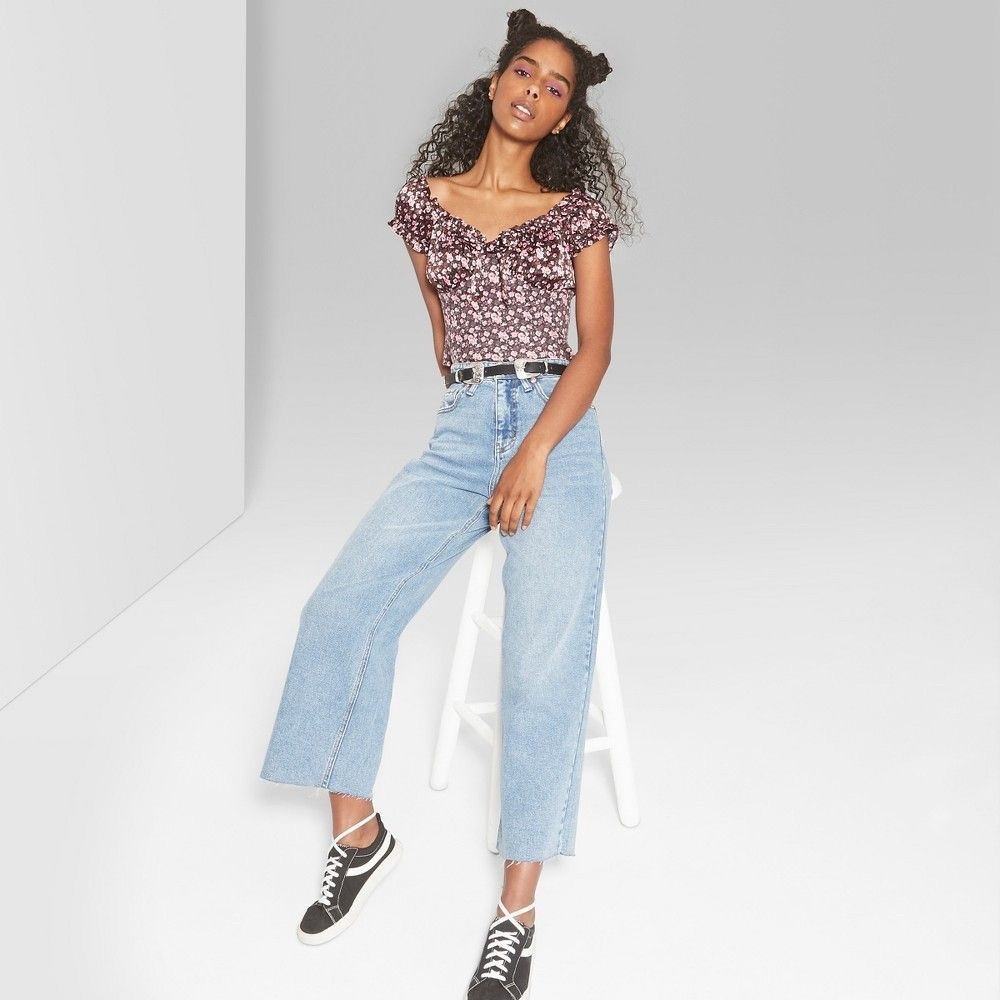 🌞Wild fable floral pink cropped blouse